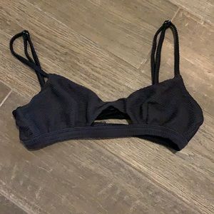 Billabong bikini top